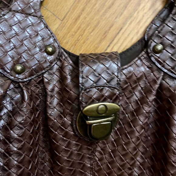 Handbag - Picture 5 of 9